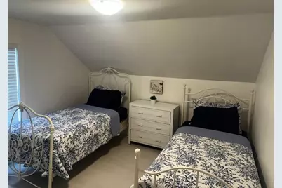 842 N 5th St, Sheboygan, WI 53081 - Photo 11