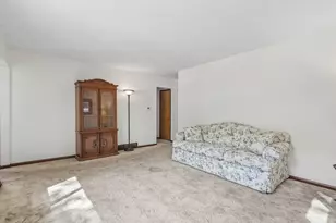4554 S 48th St, Greenfield, WI 53220 - Photo 31