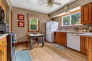5674 N 37th St, Milwaukee, WI 53209 - Photo 13