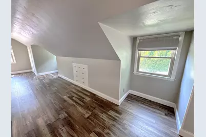 2016 S 96th St, West Allis, WI 53227 - Photo 17