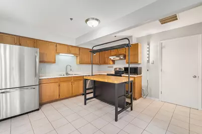 3651 E Barbara Ct #6, Oak Creek, WI 53154 - Photo 7