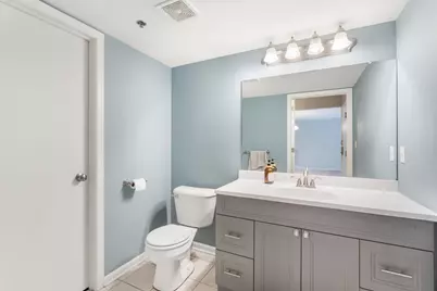 3651 E Barbara Ct #6, Oak Creek, WI 53154 - Photo 9