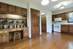 10818 86th Pl, Pleasant Prairie, WI 53158 - Photo 9