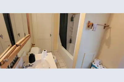 2327  Meachem St, Racine, WI 53403 - Photo 15