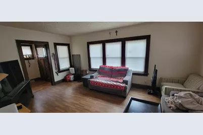 2327  Meachem St, Racine, WI 53403 - Photo 3