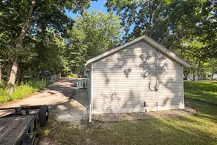 2908 Circle Dr, Burlington, WI 53105 - Photo 29