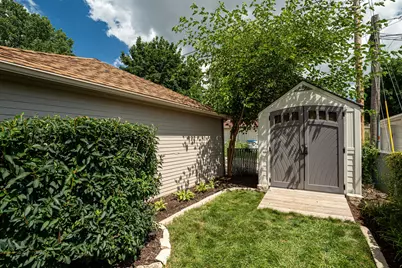 2718 N 67th St, Milwaukee, WI 53210 - Photo 35