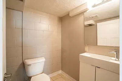 2718 N 67th St, Milwaukee, WI 53210 - Photo 27