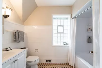 2718 N 67th St, Milwaukee, WI 53210 - Photo 23