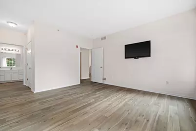 6510  Spring St #12, Racine, WI 53406 - Photo 13