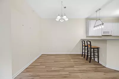 6510  Spring St #12, Racine, WI 53406 - Photo 7