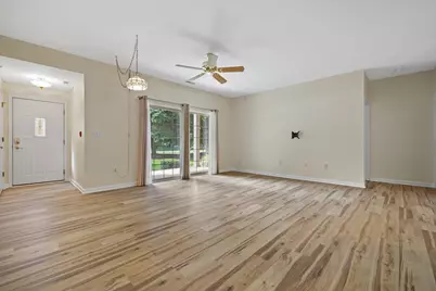 6510  Spring St #12, Racine, WI 53406 - Photo 5