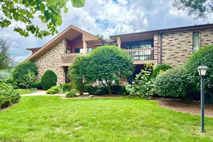 1619 Dover Dr, Waukesha, WI 53186 - Photo 1