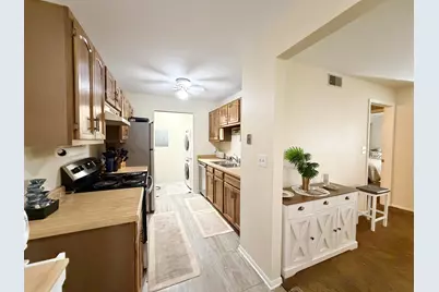 1619  Dover Dr #3, Waukesha, WI 53186 - Photo 7