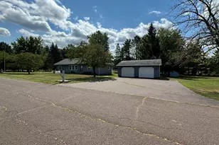 27 Superior St, Montreal, WI 54525 - Photo 5