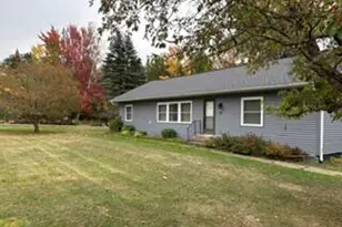 27 Superior St, Montreal, WI 54525 - Photo 5