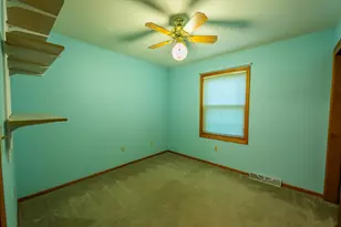 9601 W Darnel Ave, Milwaukee, WI 53224 - Photo 21