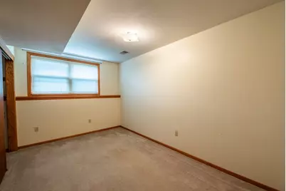 9601 W Darnel Ave, Milwaukee, WI 53224 - Photo 27