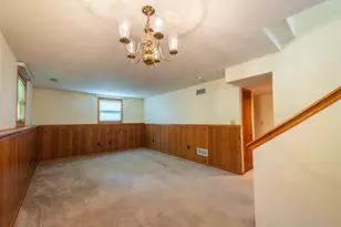 9601 W Darnel Ave, Milwaukee, WI 53224 - Photo 25