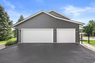 W1215 Jolly Ct, Ixonia, WI 53036 - Photo 53