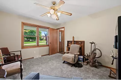 W1215  Jolly Ct, Ixonia, WI 53036 - Photo 21