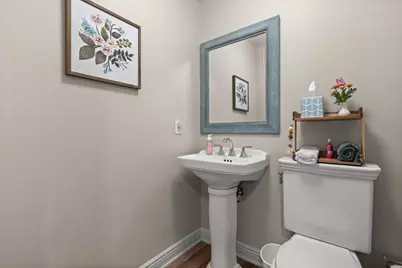 705  Sunset Dr, Hartford, WI 53027 - Photo 25