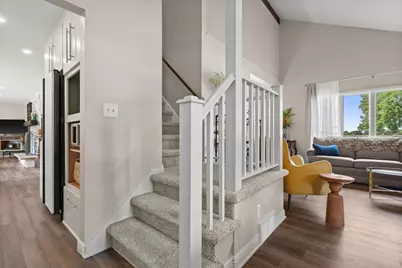 705  Sunset Dr, Hartford, WI 53027 - Photo 11