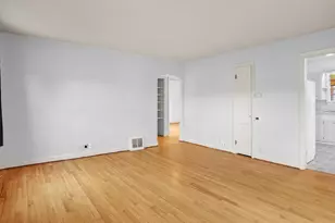 419 S 30th St, Manitowoc, WI 54220 - Photo 3