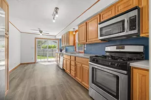 26733 105th St, Salem Lakes, WI 53179 - Photo 7