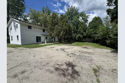 6414 N 101st St #6416, Milwaukee, WI 53224 - Photo 3