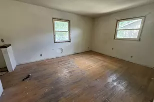 6414 N 101st St, Milwaukee, WI 53224 - Photo 9