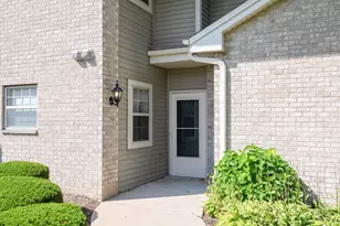 18730 Emerald Cir, Brookfield, WI 53045 - Photo 1