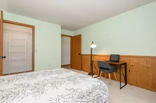 18730 Emerald Cir, Brookfield, WI 53045 - Photo 9