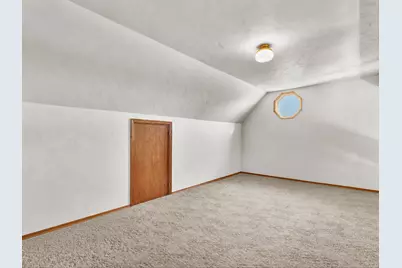 3418 W Twin Ln, Kossuth, WI 54241 - Photo 15