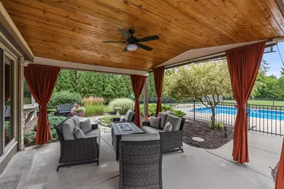 W144N4871  Stone Dr, Menomonee Falls, WI 53051 - Photo 63