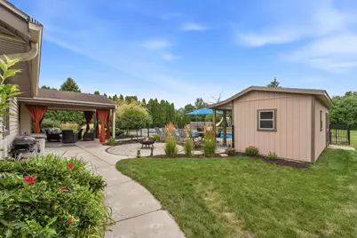 W144N4871  Stone Dr, Menomonee Falls, WI 53051 - Photo 61