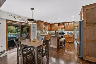 W144N4871 Stone Dr, Menomonee Falls, WI 53051 - Photo 21