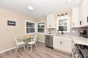 3675 S Taylor Ct, Milwaukee, WI 53207 - Photo 13