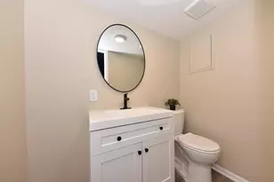 3675 S Taylor Ct, Milwaukee, WI 53207 - Photo 31