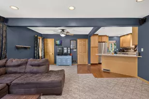 1420 19th St, La Crosse, WI 54601 - Photo 9