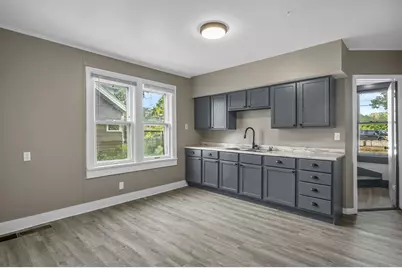 5061 N 32nd St #5061A, Milwaukee, WI 53209 - Photo 11