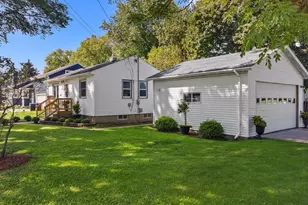 426 N Church St, Elkhorn, WI 53121 - Photo 3