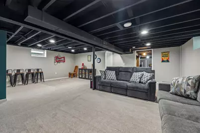 9807 W Morgan Ave, Milwaukee, WI 53228 - Photo 23