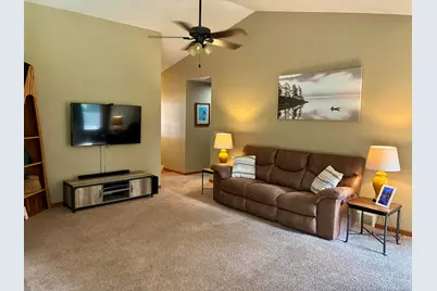 N9631  Emerald Ln, Harrison, WI 54915 - Photo 3