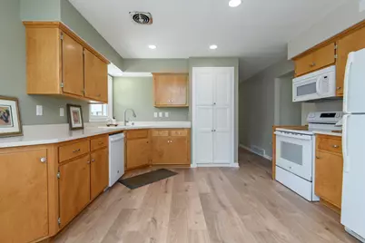 3708  9th Ave, South Milwaukee, WI 53172 - Photo 3