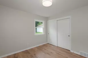 3708 9th Ave, South Milwaukee, WI 53172 - Photo 11