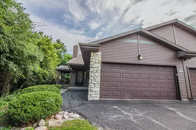 N81W13172  Country Terrace Ln #A, Menomonee Falls, WI 53051 - Photo 13