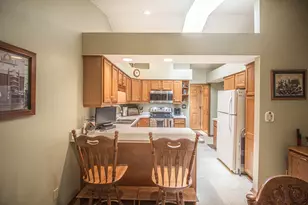 N81W13172 Country Terrace Ln, Menomonee Falls, WI 53051 - Photo 29