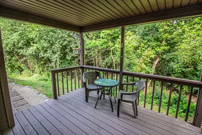 N81W13172  Country Terrace Ln #A, Menomonee Falls, WI 53051 - Photo 15