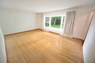 11800 Timberline Ln, Hales Corners, WI 53130 - Photo 5